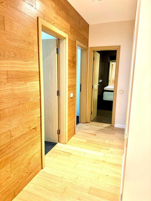 Дава се под наем Тристаен апартамент в София, Студентски град - 109 кв.м за 1200 € - Снимка #3