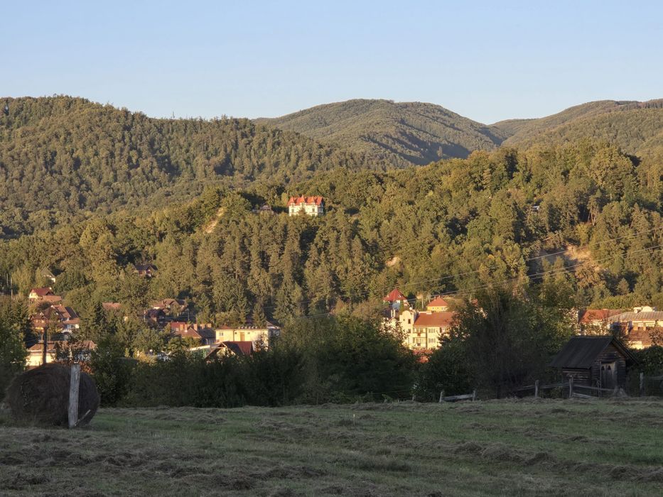 Vand 2 parcele 500mp, Sovata, intravilan.