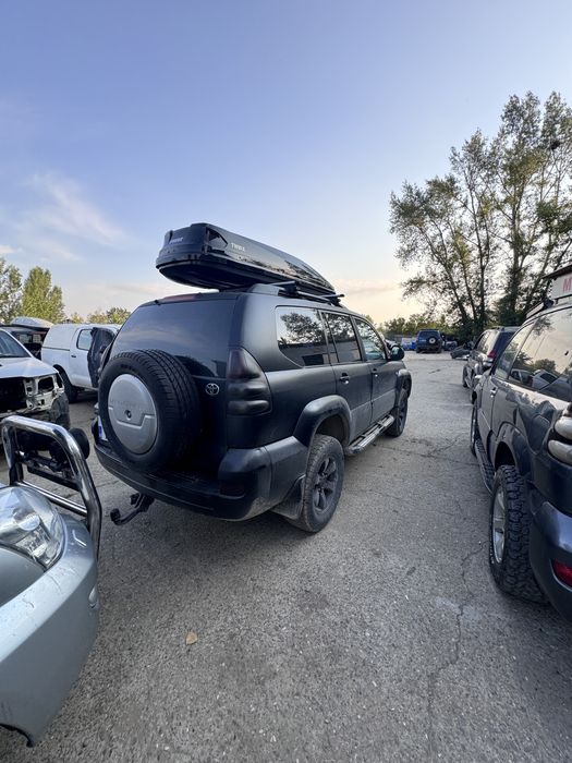 Dezmembrez Toyota Land Cruiser 2007 3.0D