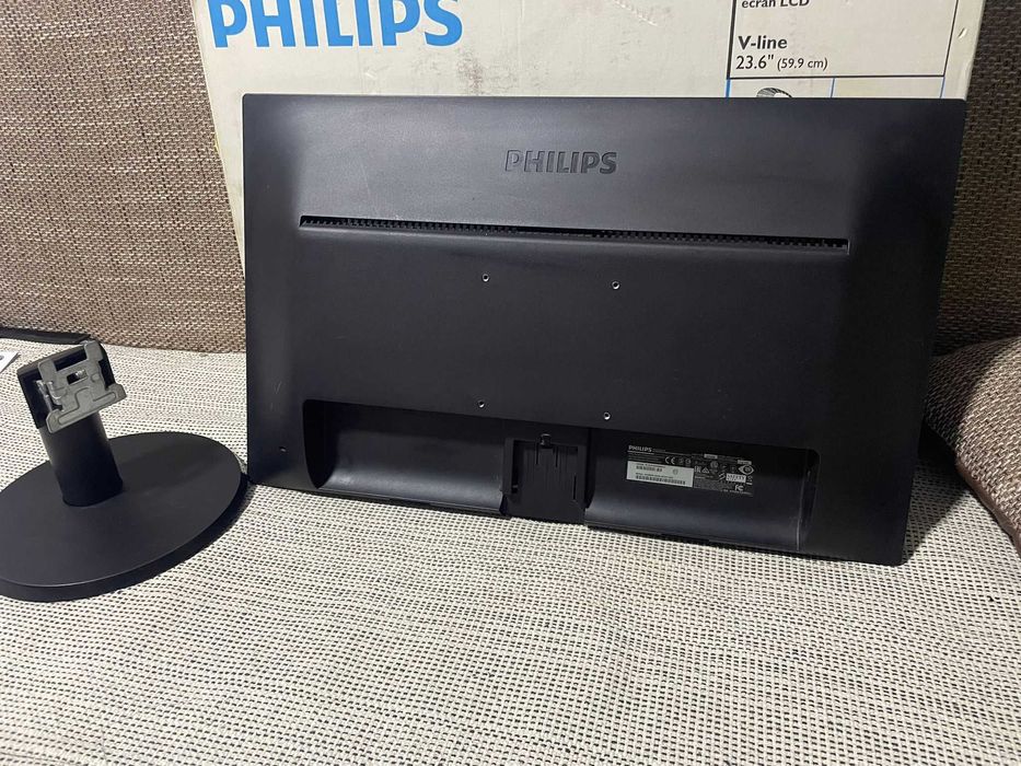 Monitor Philips 23.6” Full HD