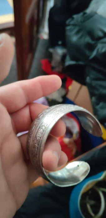 Brățări placate cu argint 150 de lei bucata