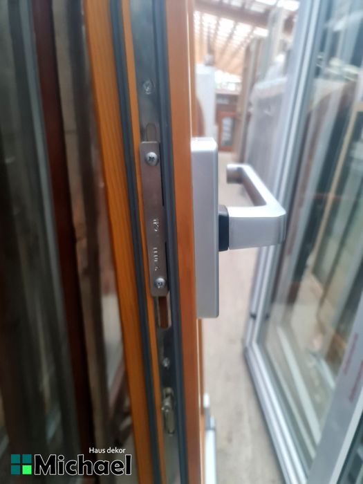 Usa terasa culisanta,lemn masiv,PSK,Austria( Manfred 4084)