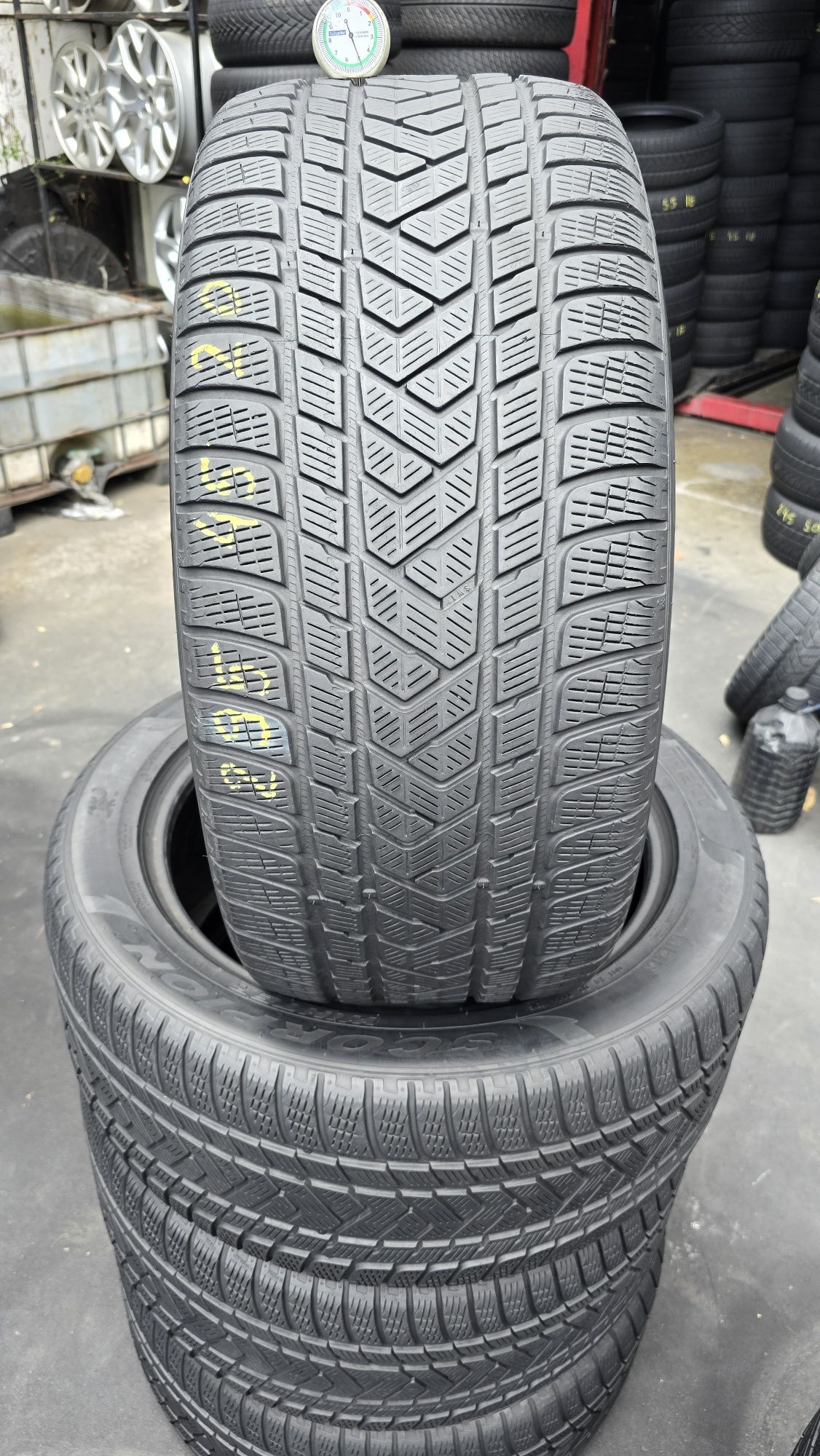 4 anvelope iarnă Pirelli 295/45/20- transport gratuit