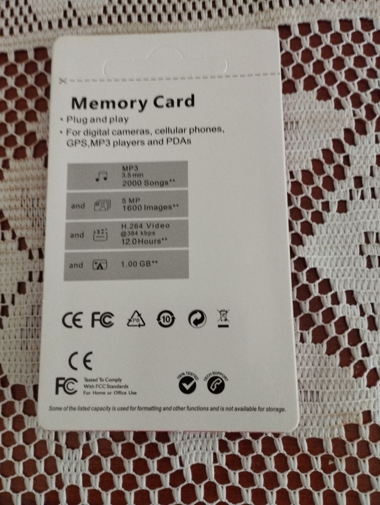Продавам SD карта памет