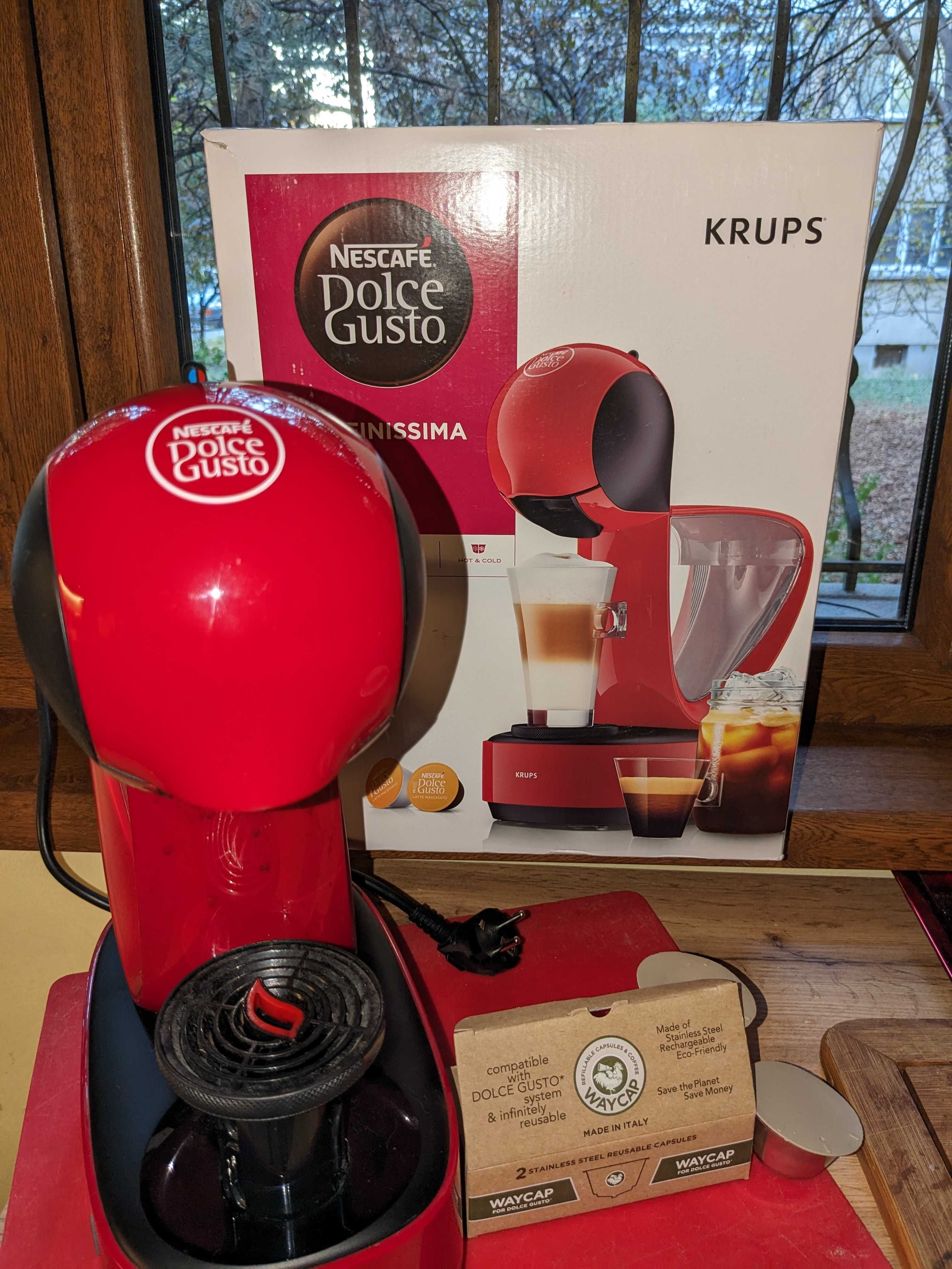 Krups Dolce Gusto кафемашина плюс две капсули за многократна употреба