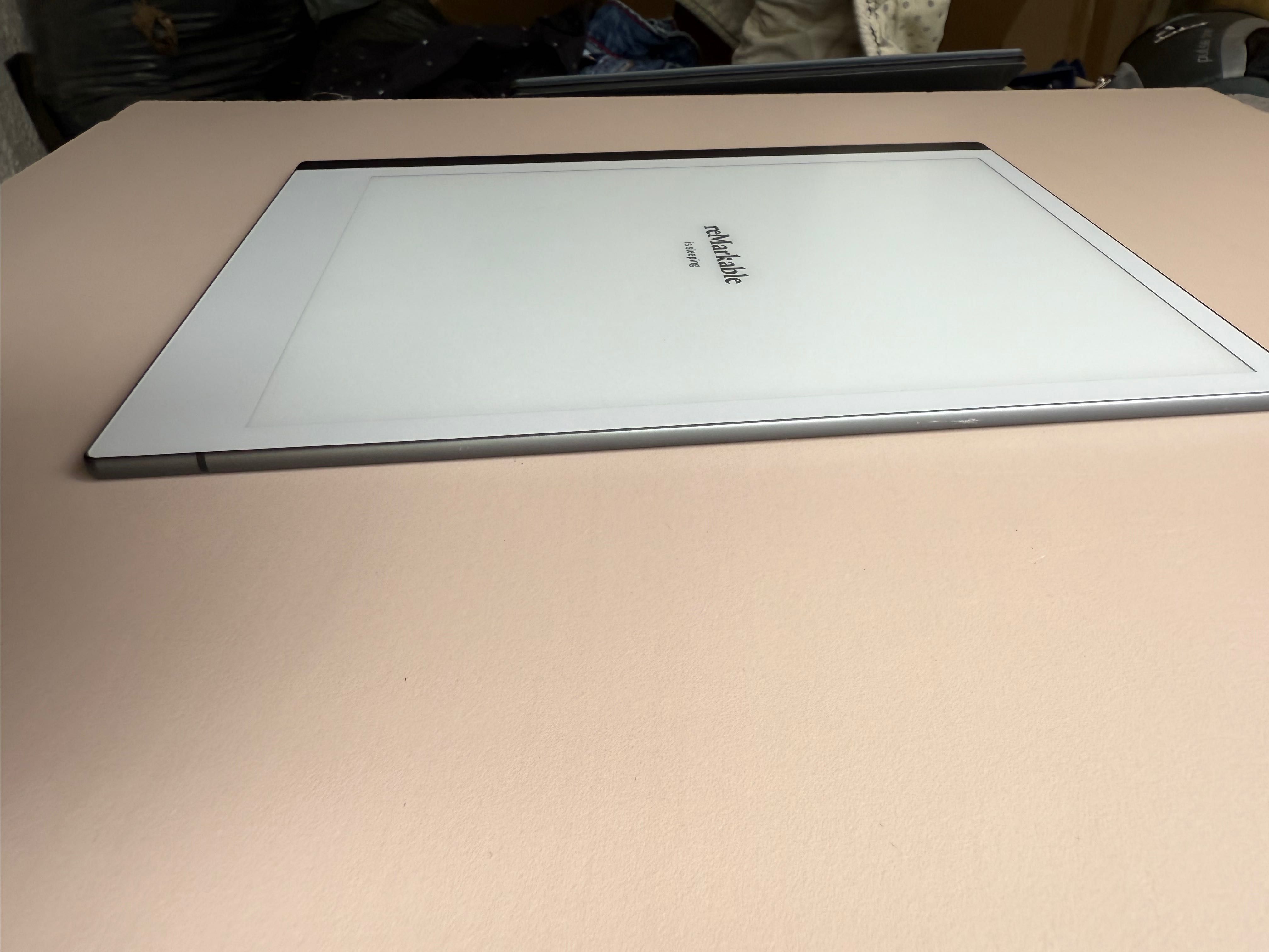 reMarkable 2 tableta notite cu tastatura ca si noua