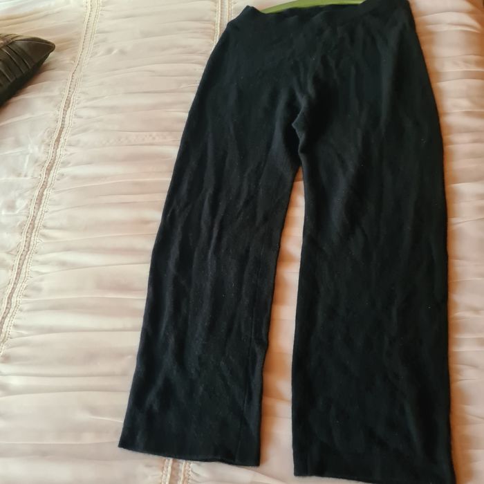 Vand pantaloni de casmir
