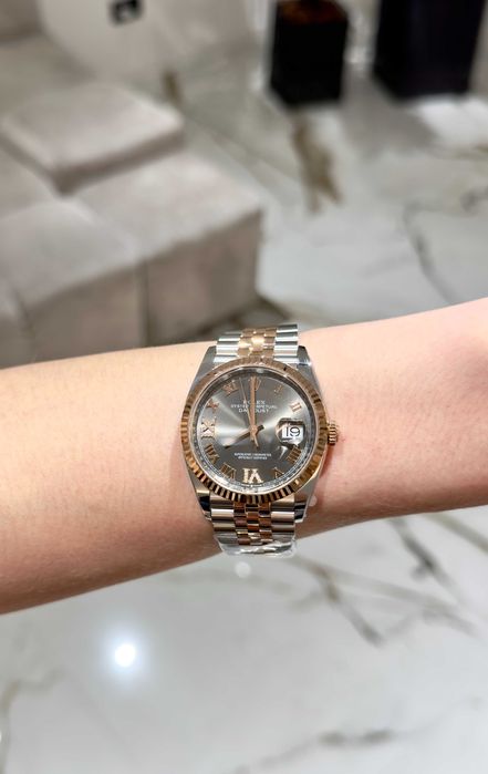 rolex datejust 36mm двуцветен сив циферблат