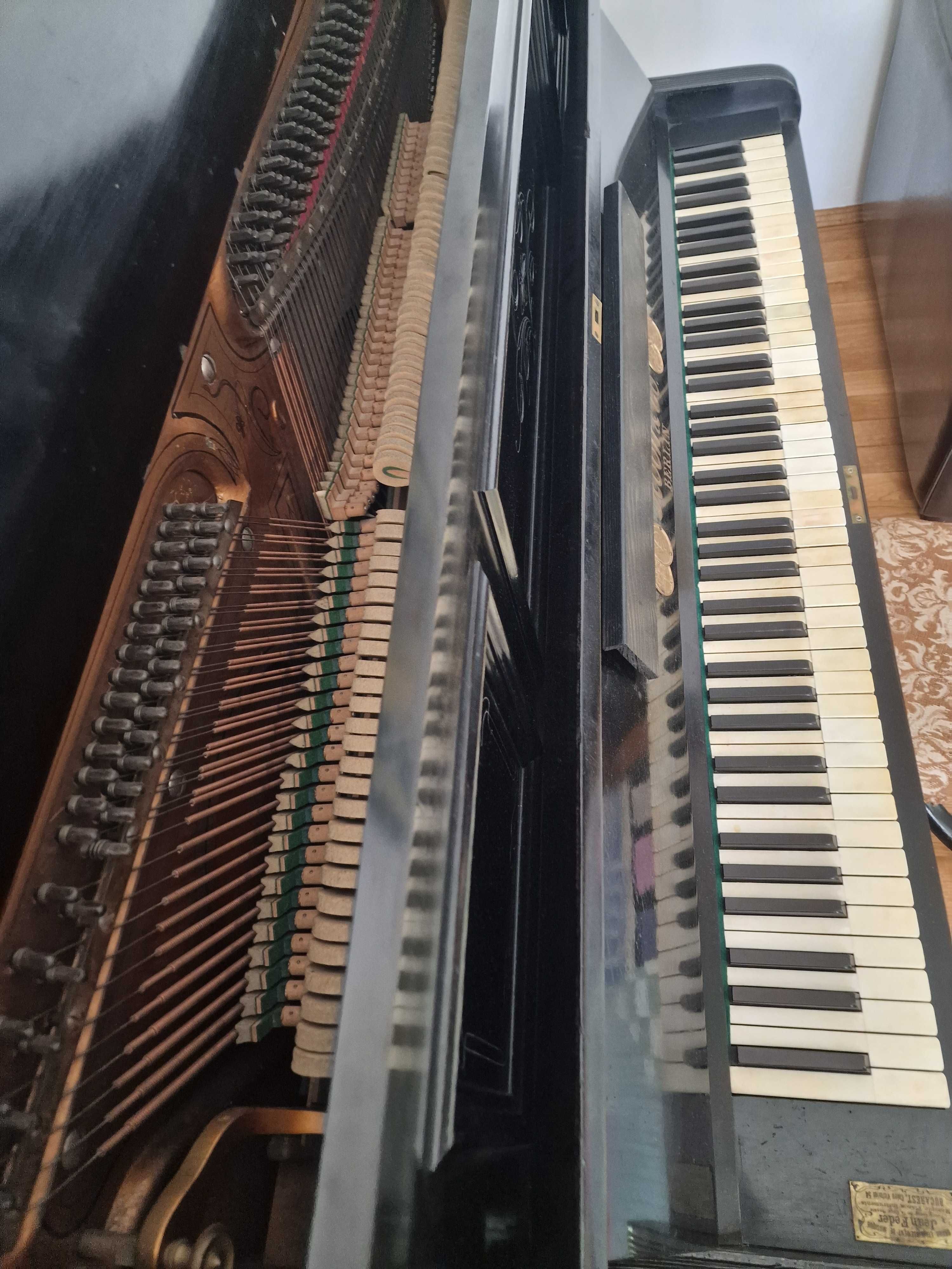 Vând pianină Hooff  &Co BERLIN
