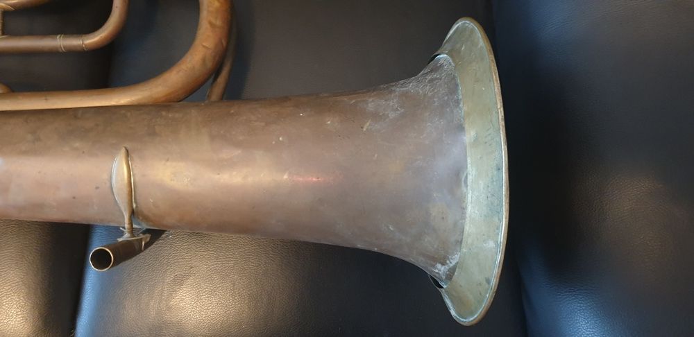 Instrument muzical vintage Brass