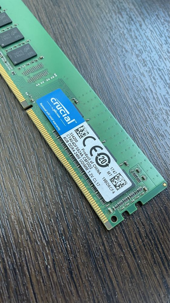 Memorii RAM Crucial, Adata DDR4 4gb fiecare (Placuta RAM, Placute RAM)