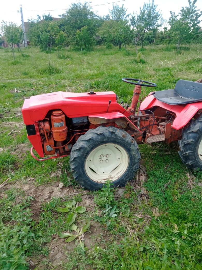 Tractor articulat Pascuali 9864x4