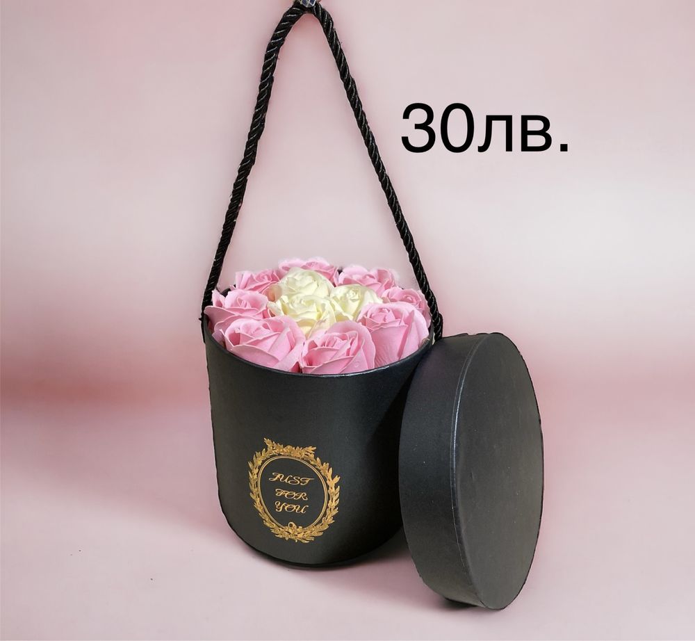 Мече от рози/Кутии от рози на Промо цена в луксозна кутия