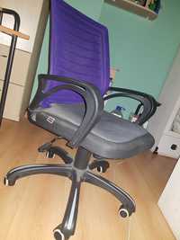Кресло офисное продам