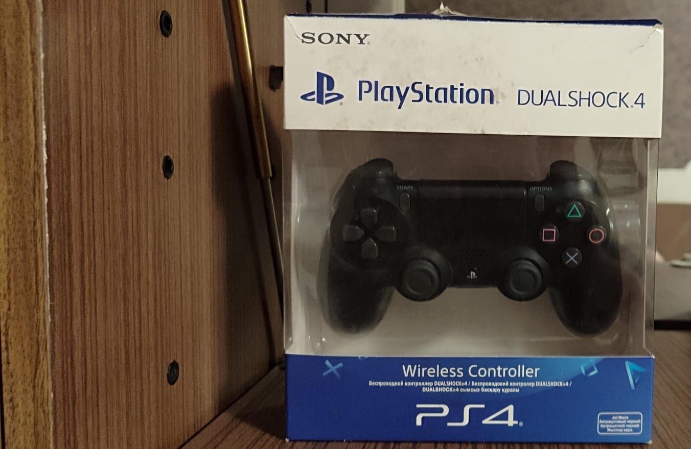 Геймпад playstation 4