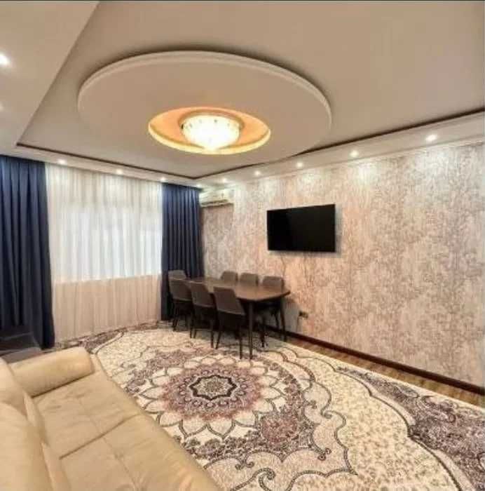 Срочна продаётся квартира 4/1/9 в Юнусабад 4 100м² 128 000$