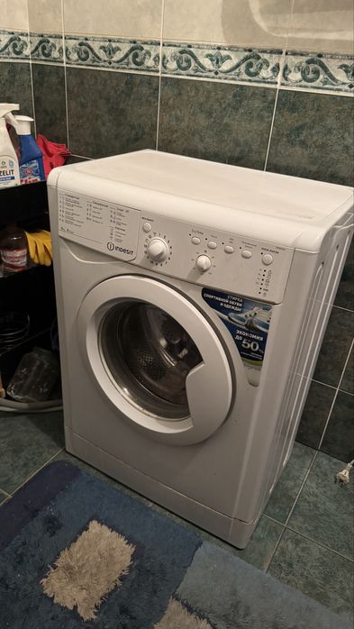 Стиральная машина Indesit