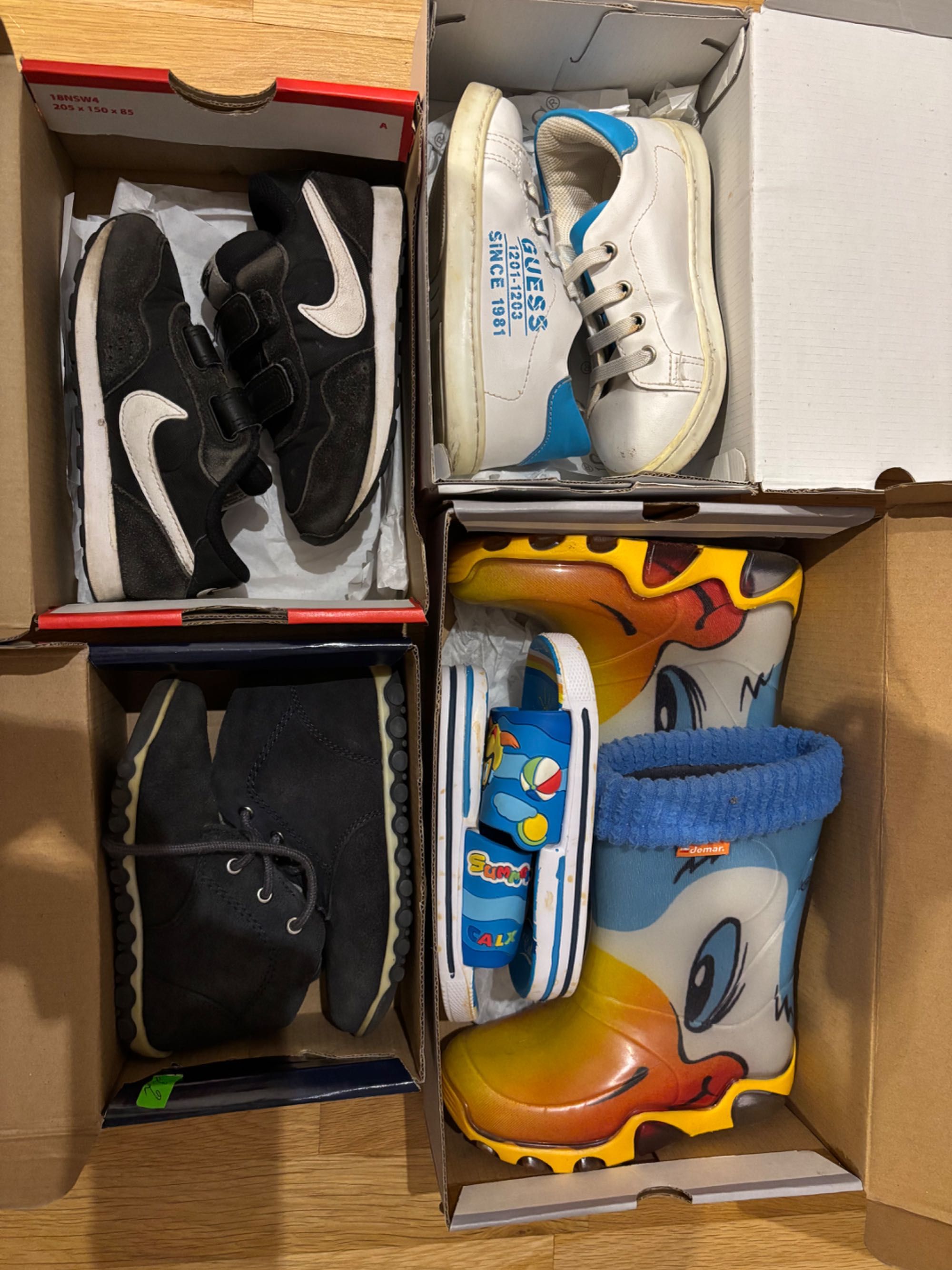 Детски обувки комплект, 25 размер, Guess, Nike