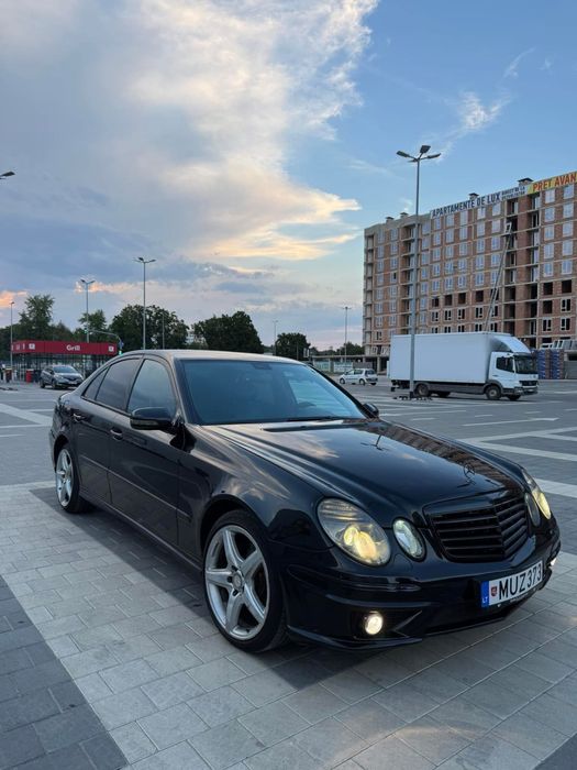 Mercedes w211 320cdi V6 AMG pak!