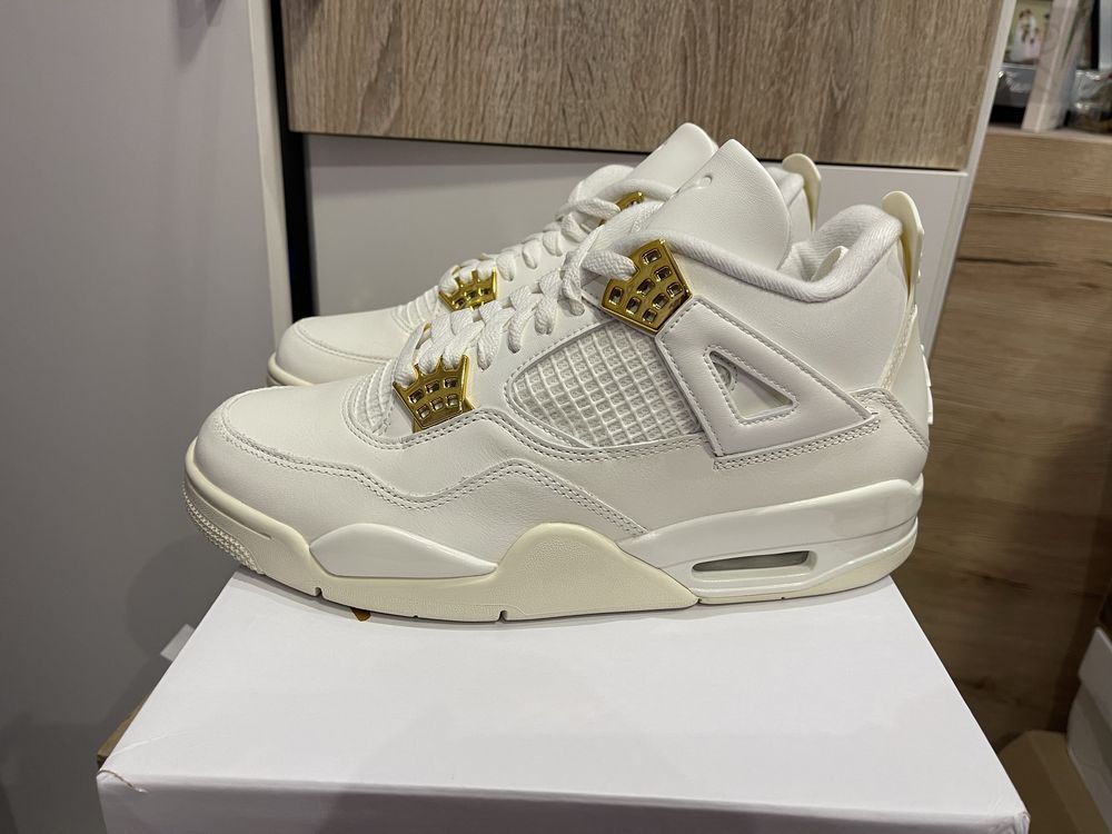 Маратонки Nike Air Jordan 4 Retro Metallic Gold 42.5 LeBron Adidas NBA