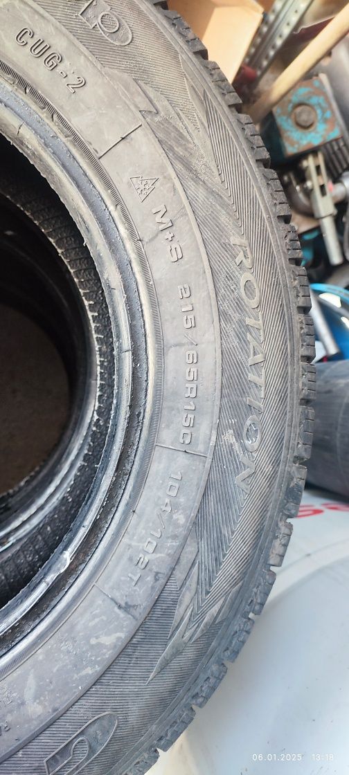 4 броя бусови гуми 215/65/15 104/102/T