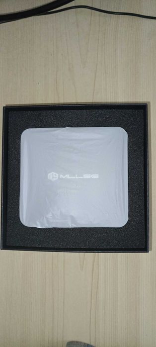 Kомпактен Мини компютър Intel Up to 3.4 GHz, RAM 8GB, Диск 256GB NVME