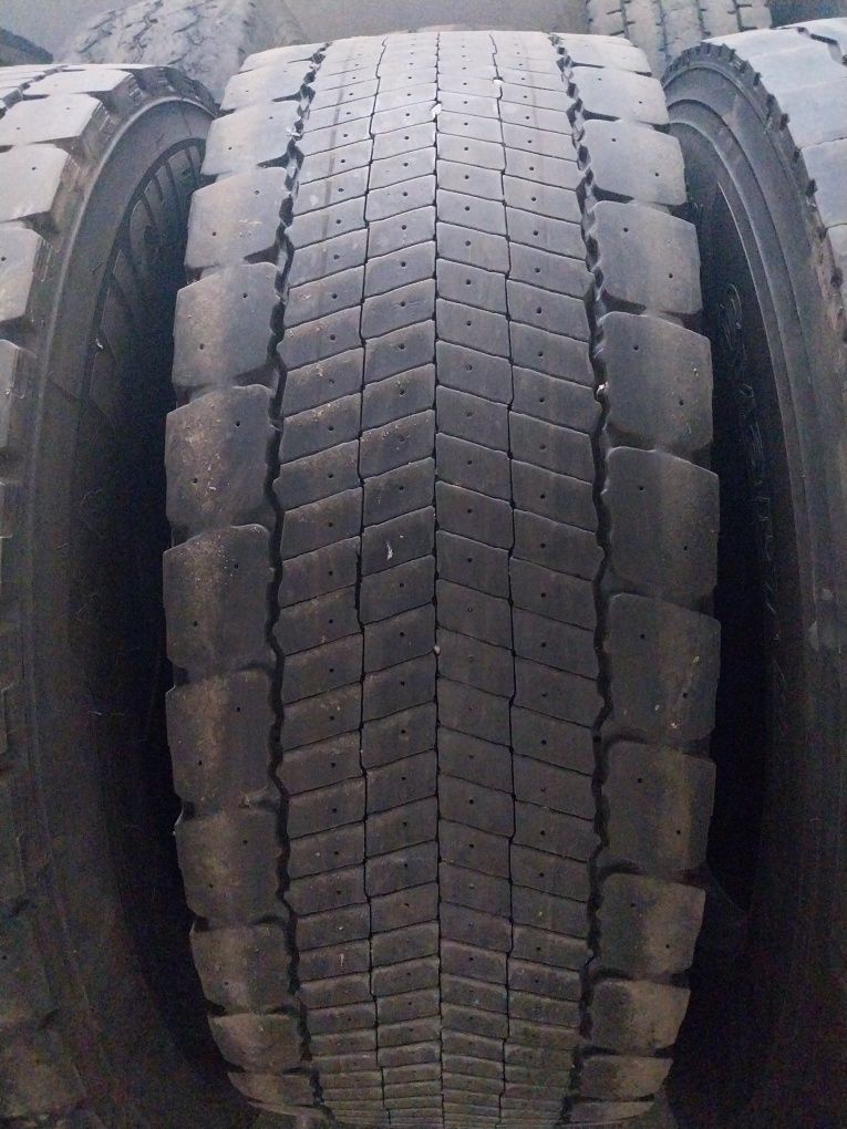 Anvelope second 315 70 R22,5 Michelin