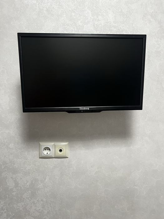 Телевизор Elenberg