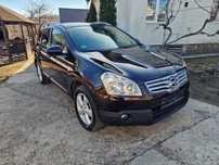 Nisan qashqai  7 locuri
