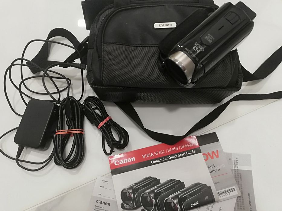 Видео камера Canon Vixia HF R500