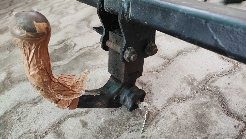 Оригинален теглич за Ауди/Audi  А4 Б5