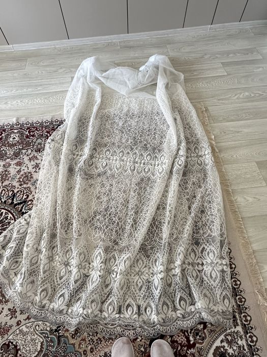 Продам шторы в отличном состяний
