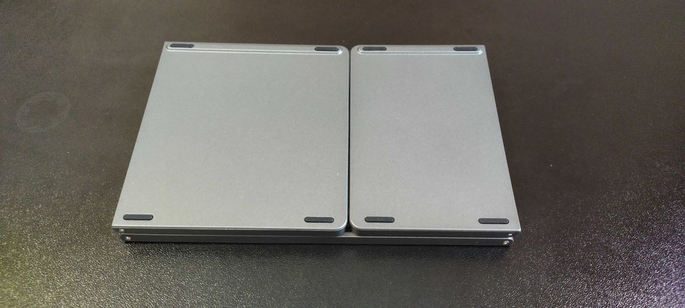 Tastatura pliabila si touchpad