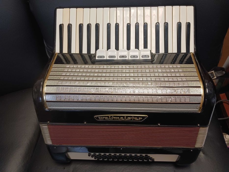 Acordeon Weltmeister 48 bas