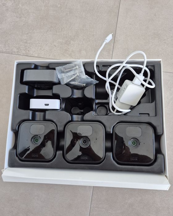 4 Камери Blink Outdoor и Sync Module 2, Wireless