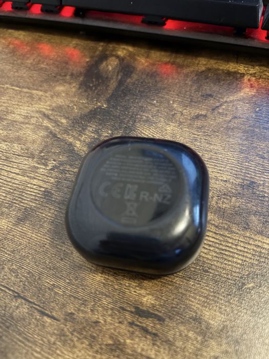 Casti Samsung Buds Live