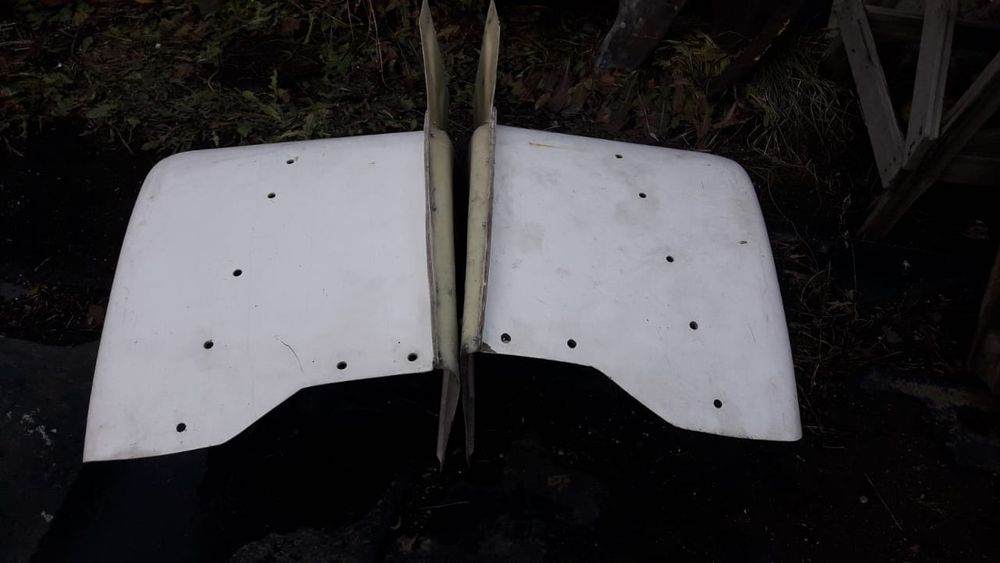 Продам пластиковые крылья Зил 4331