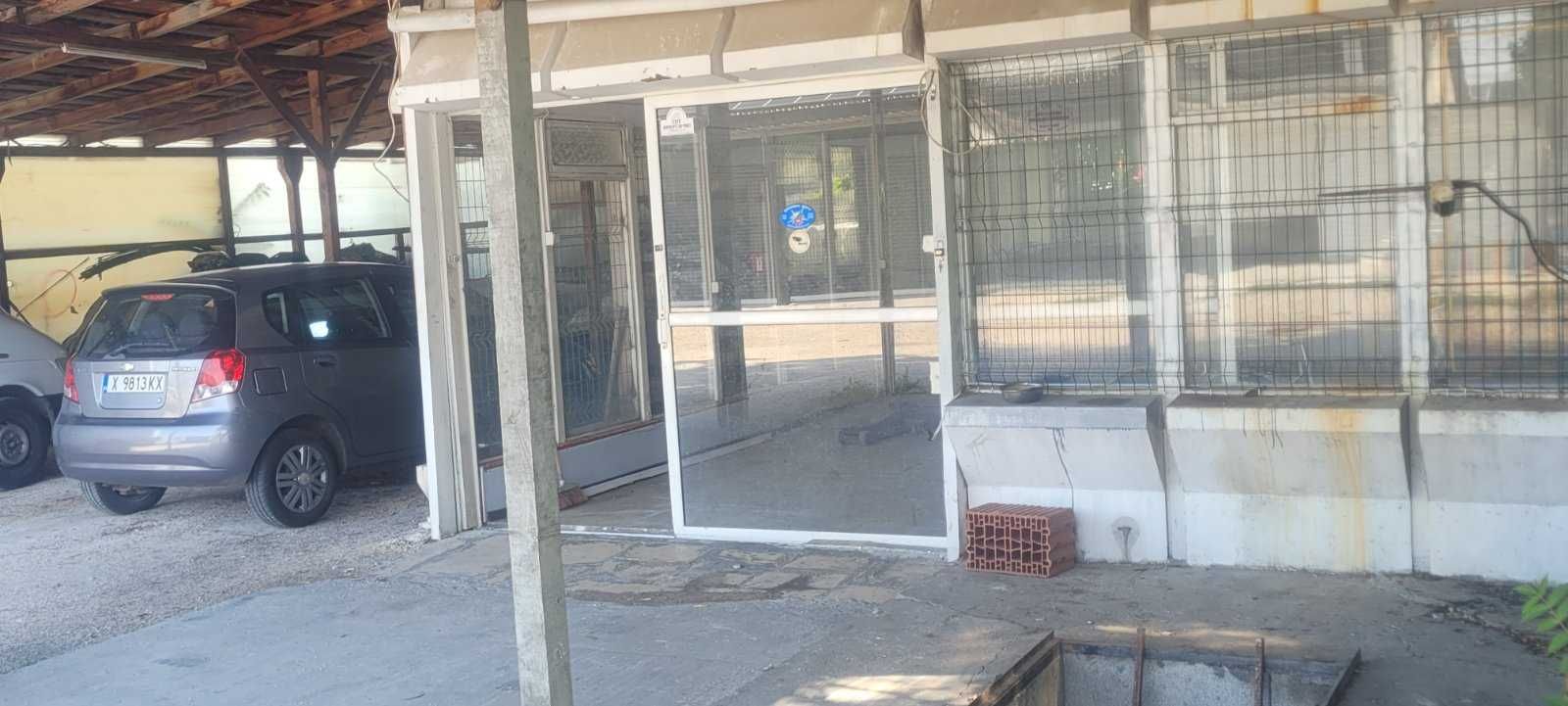 Отдават се под наем 6 гаража и един сервиз