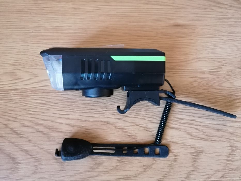 Far bicicletă cu led, cu încărcare USB și solară, sonerie, produs nou.