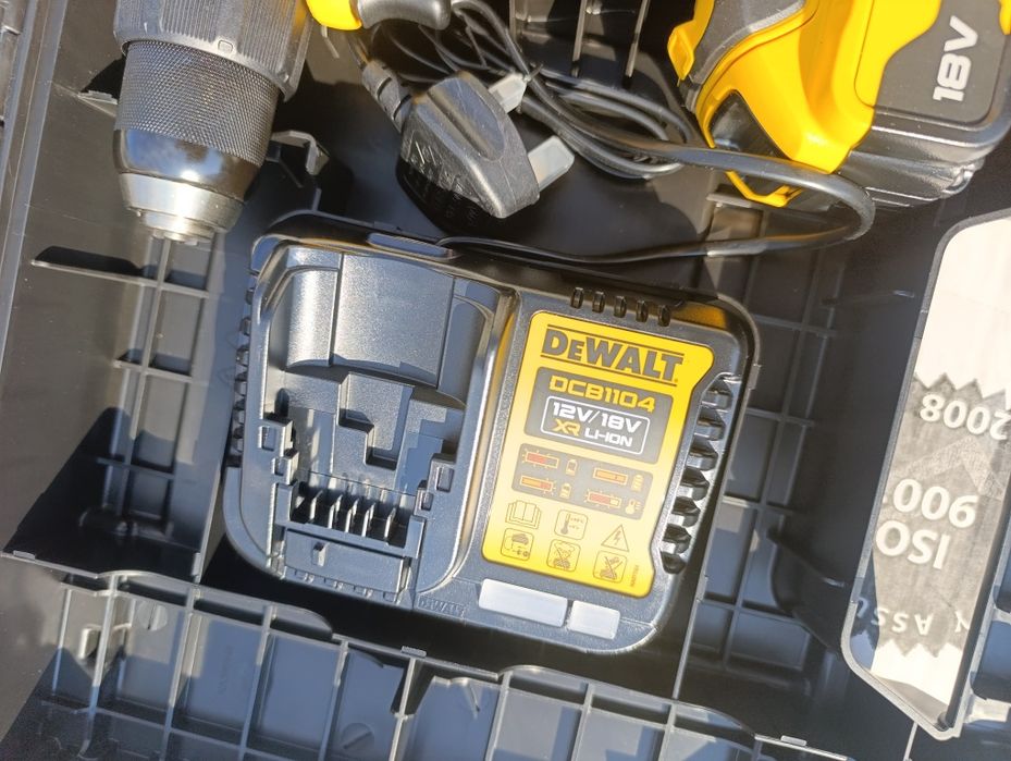 Акумулаторен винтоверт Девалт / DeWALT