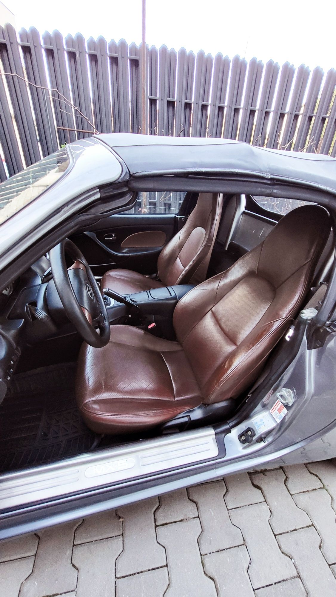 Mazda MX5 2002 110cp