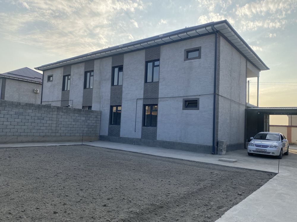 Farg’ona shahar Aeraport katejlar 2 qavatli uy sotiladi