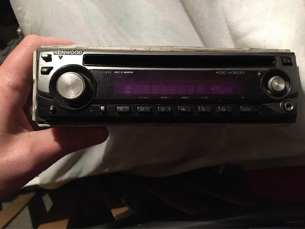 Radio CD / MP3 / WMA Player Auto Kenwood KDC-W3037