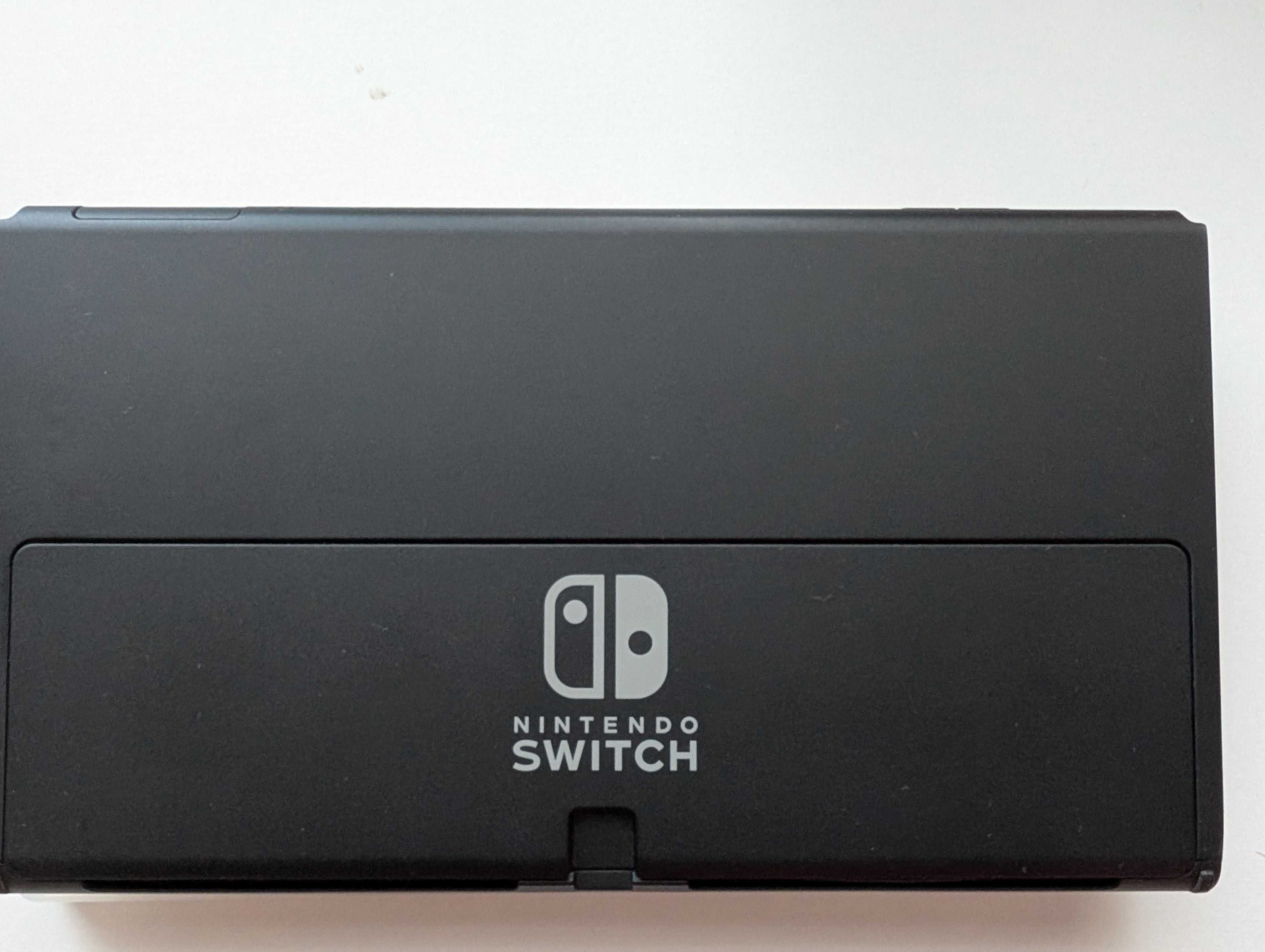 Nintendo Switch OLED 64 GB в гаранция