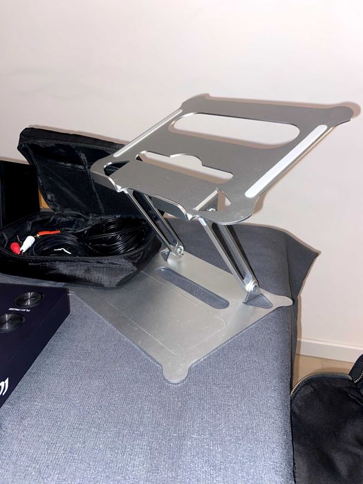 Pioneer DDJ-FLX6 + Case + Support laptop și accesorii incluse