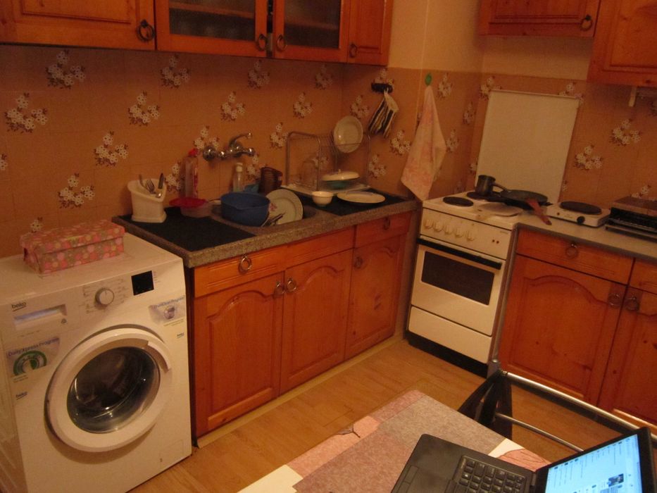 Дава се под наем Тристаен апартамент в Бургас, Братя Миладинови - 80 кв.м за 400 € - Снимка #13