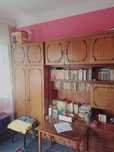 Dulap din lemn cu biblioteca