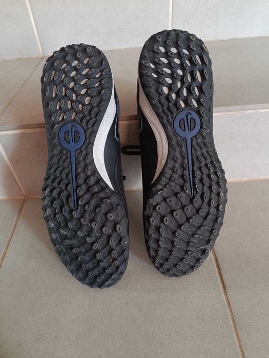 Стоножки Nike Tiempo