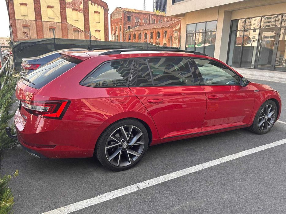 Skoda Superb Combi 2.0 TDI Sportline