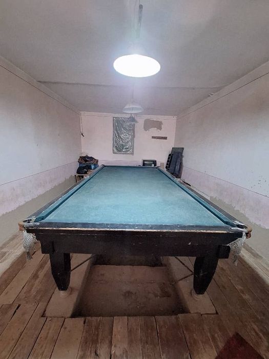 Билйартни стол мрамирни